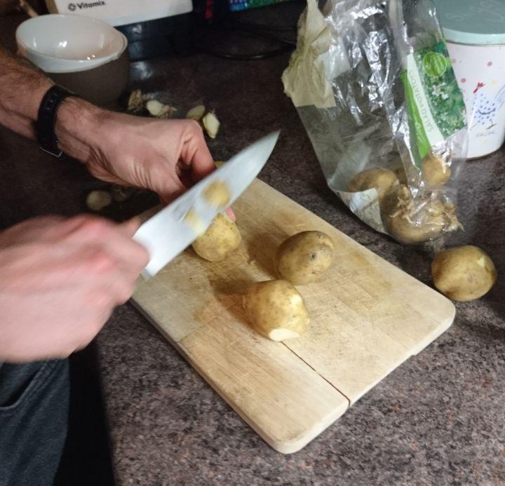 cutting potatoes